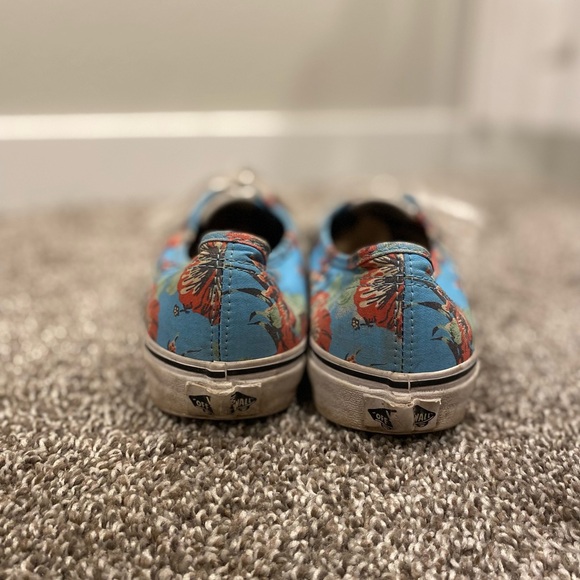 Vans Star Wars Authentic Yoda Hawaii Aloha Blue Flowers Print Sneakers - Picture 8 of 9